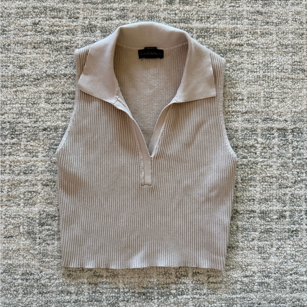 House of Harlow 1960 Tan V-Neck Sweater